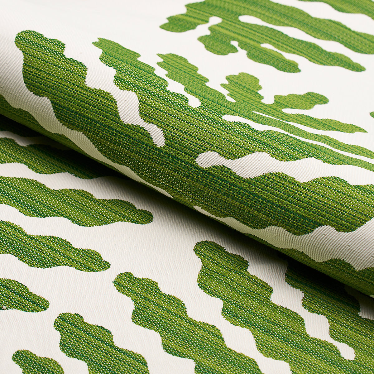 PALMA-SOLA-INDOOR-OUTDOOR-GREEN-SCHUMACHER-79181 - Schumacher Fabric