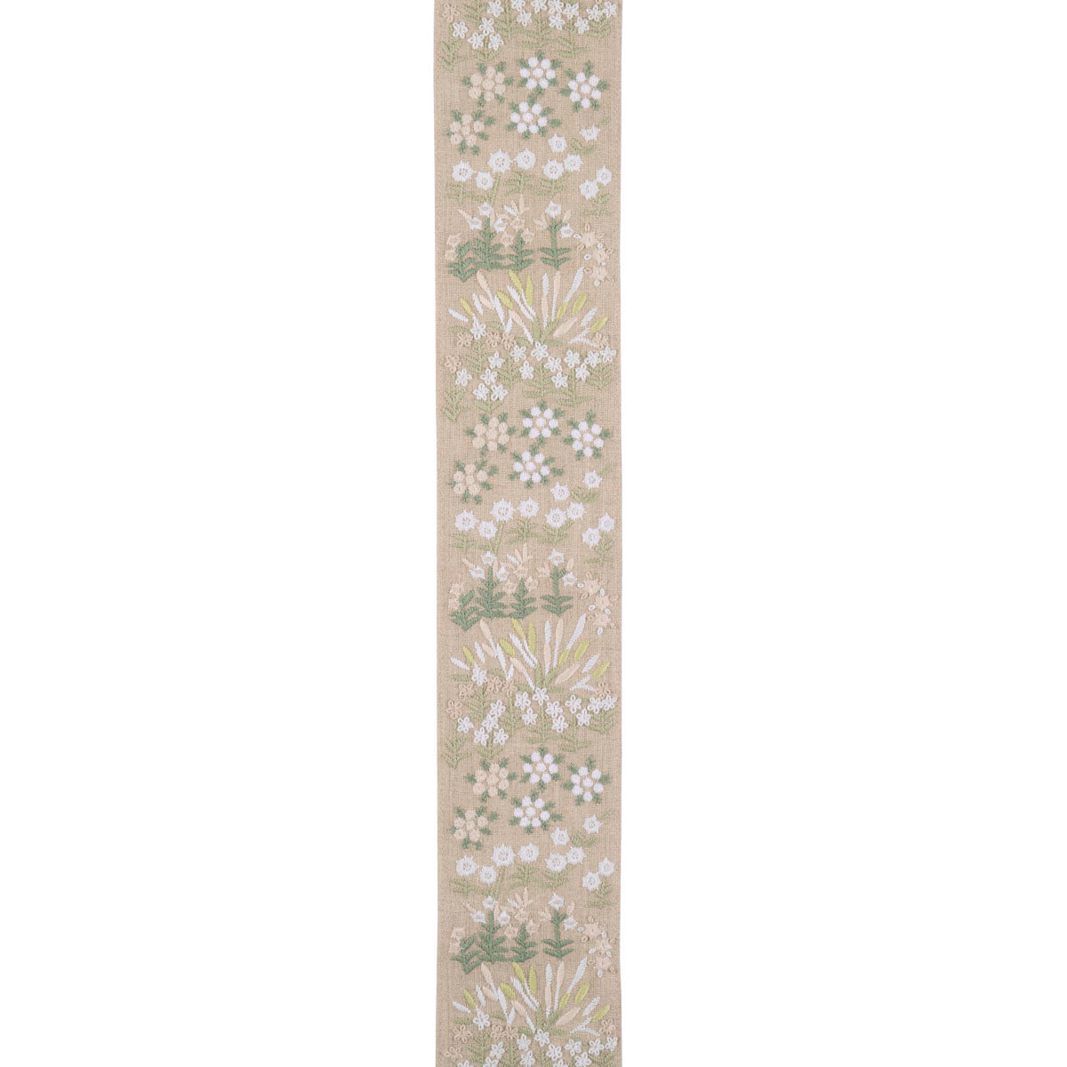 LULA-EMBROIDERED-TAPE-GREEN-SCHUMACHER-79314 - Schumacher Recortar