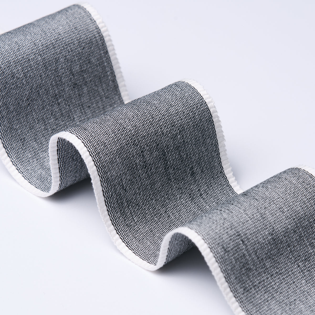 SANDPIPER-TAPE-WIDE-CARBON-SCHUMACHER-79386 - Schumacher Recortar