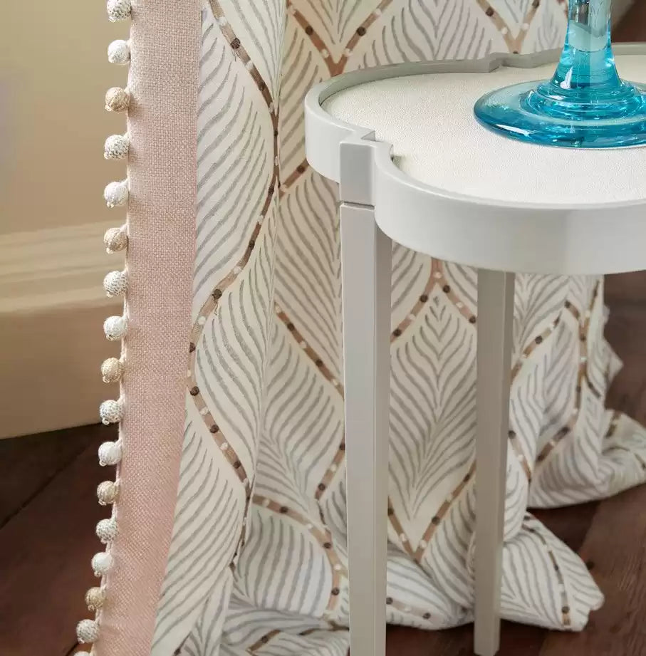 Les Indiennes Bonnelles Chocolate -Fabric - Nina Campbell Fabric