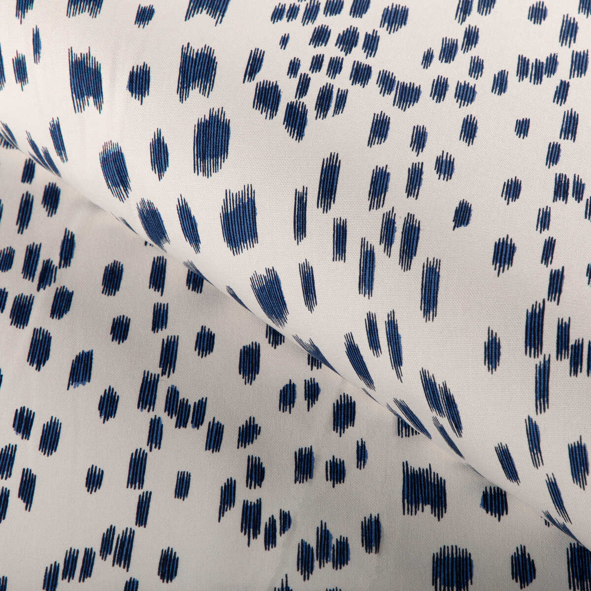 Les Touches - Blue - BRUNSCHWIG & FILS Fabric
