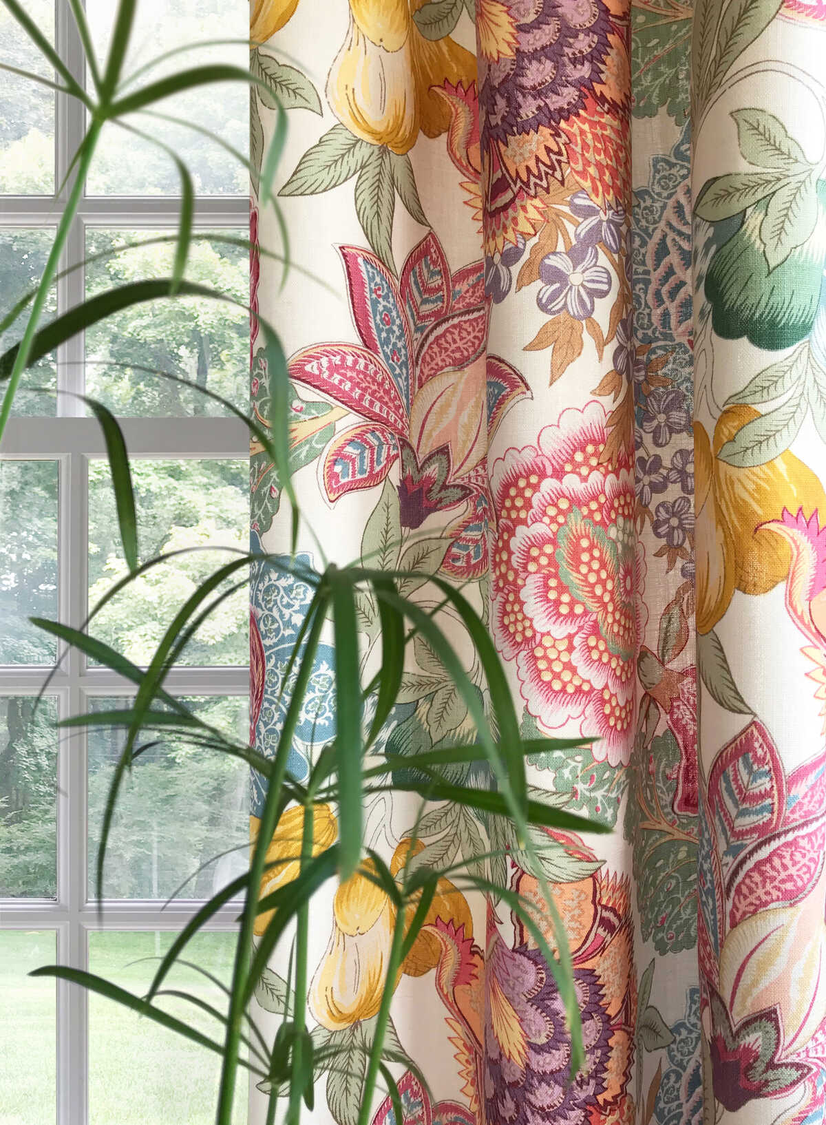 Karabali Print - Spring - BRUNSCHWIG & FILS Fabric