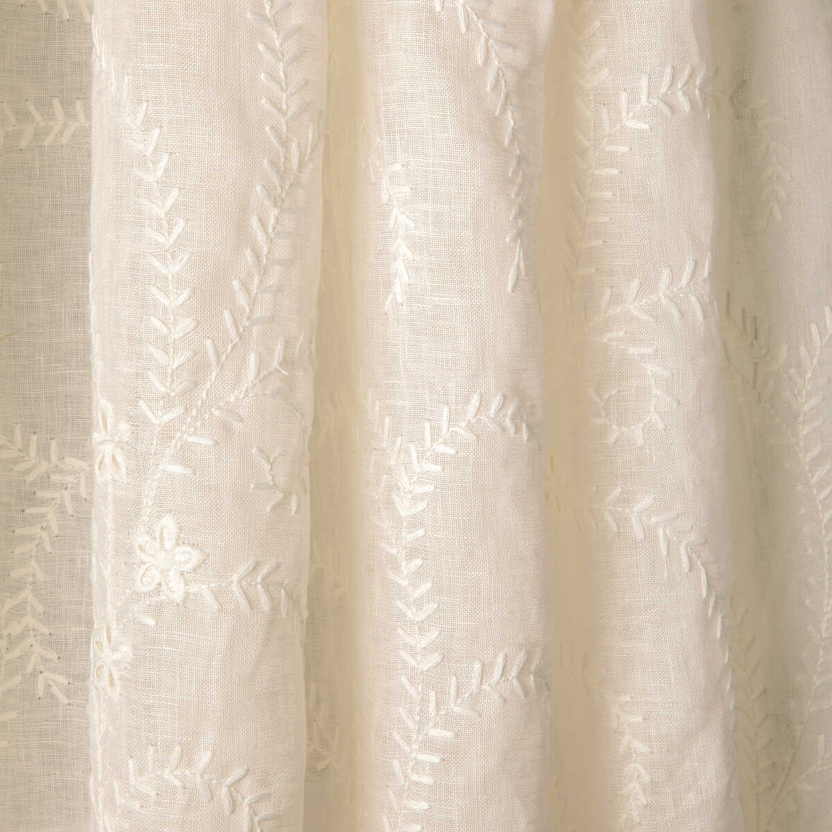 Gerbaud Sheer - Ivory - BRUNSCHWIG & FILS Fabric