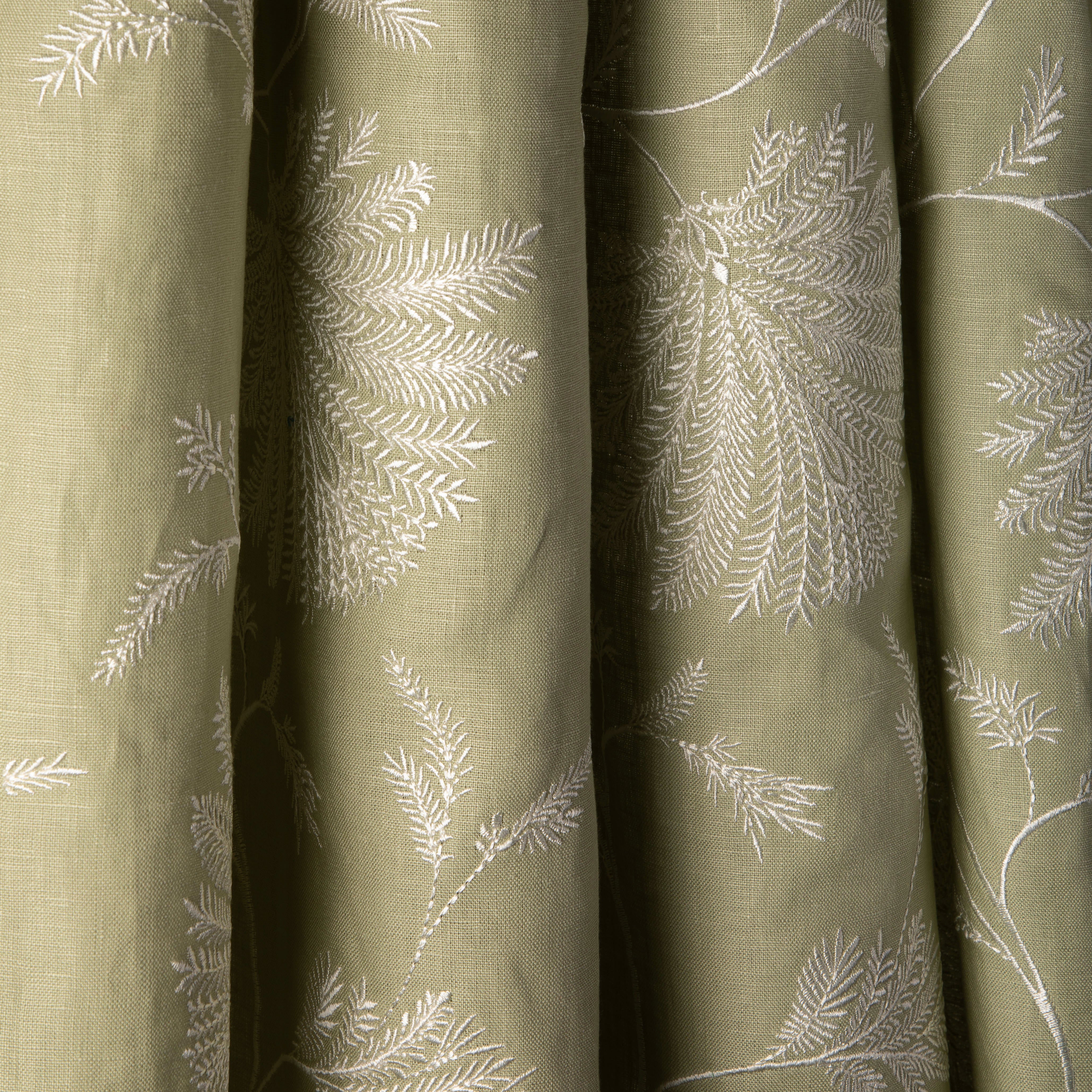 Maelle Emb - Celery - Brunschwig & Fils Fabric