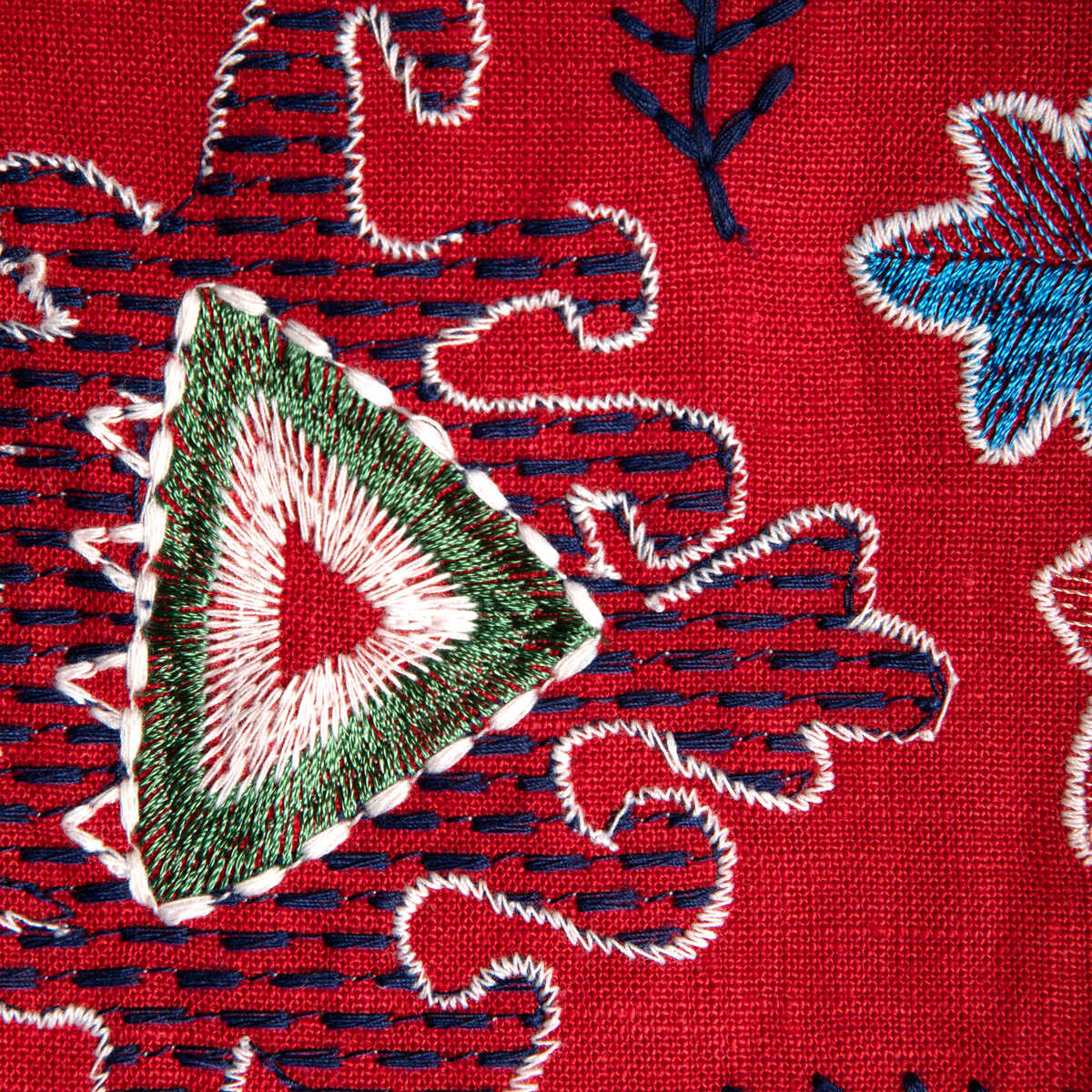 Lavali Emb - Red/Gold - BRUNSCHWIG & FILS Fabric