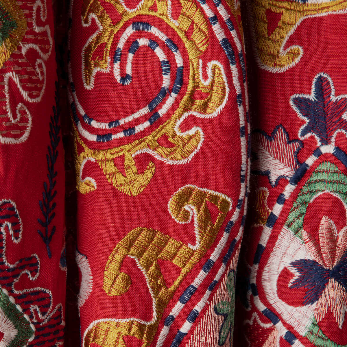 Lavali Emb - Red/Gold - BRUNSCHWIG & FILS Fabric