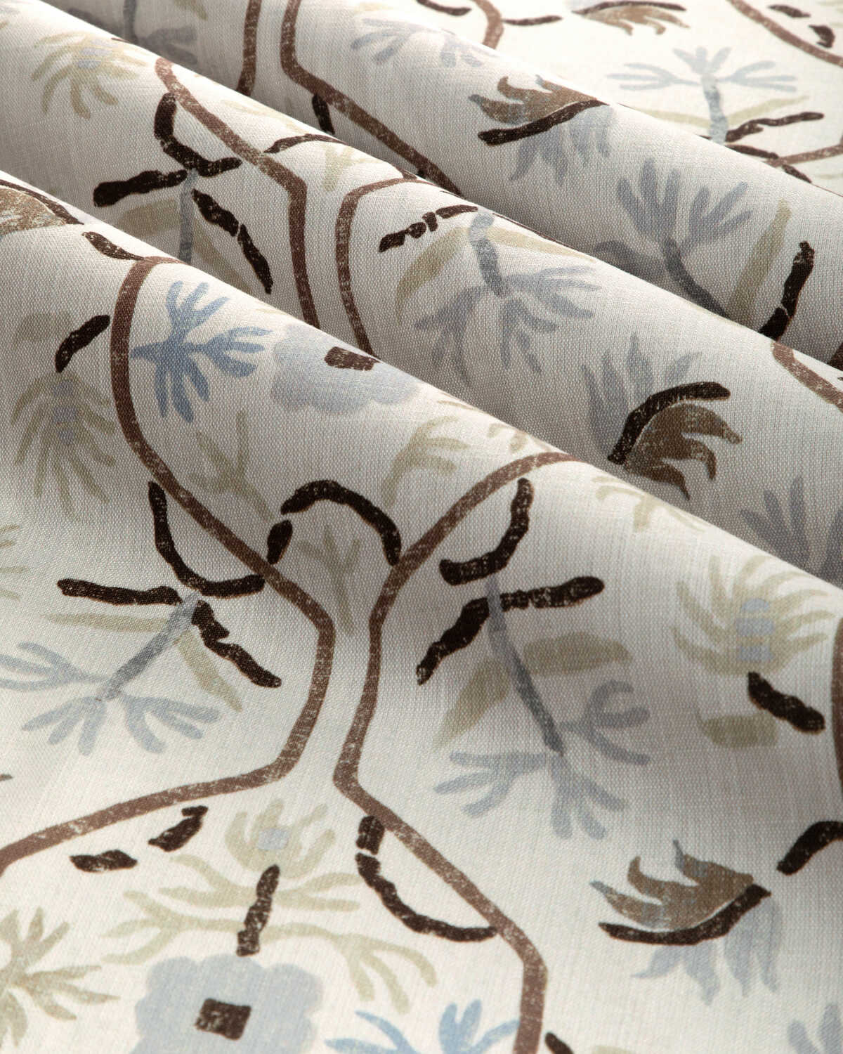 Le Jasmin Print - Pumice - BRUNSCHWIG & FILS Fabric
