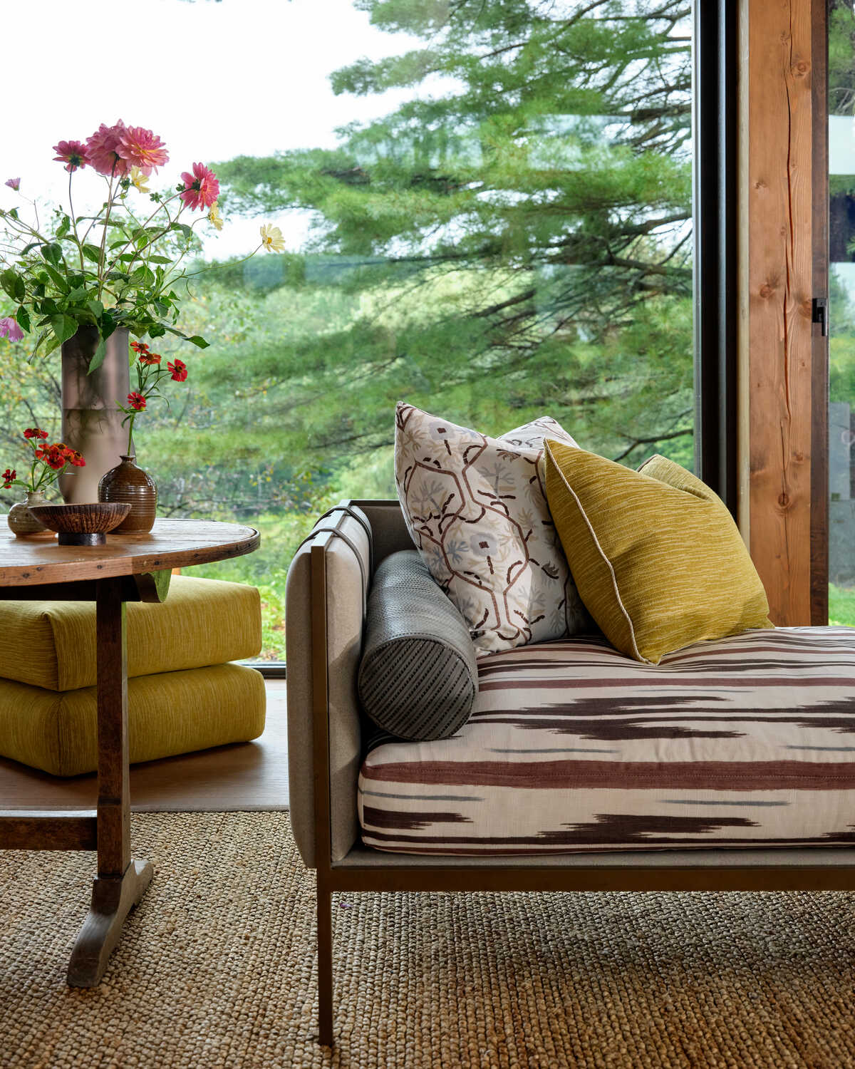 Le Jasmin Print - Pumice - BRUNSCHWIG & FILS Fabric