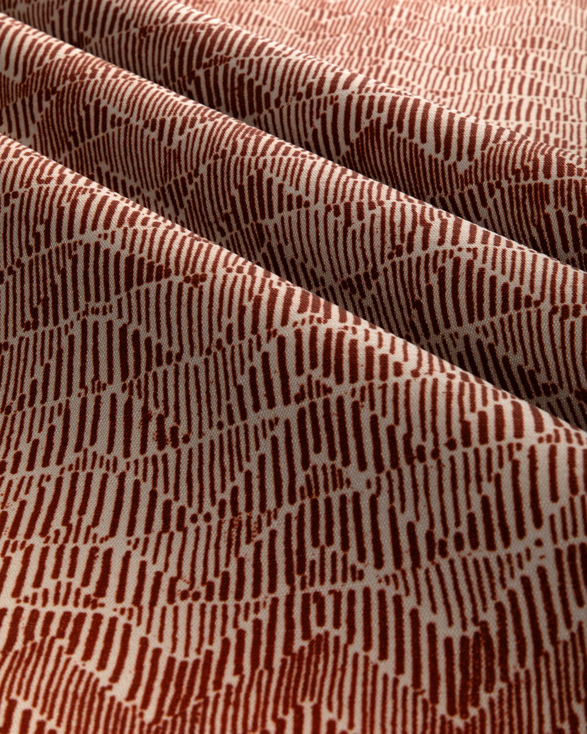 Les Cigales Print - Madder - BRUNSCHWIG & FILS Tela