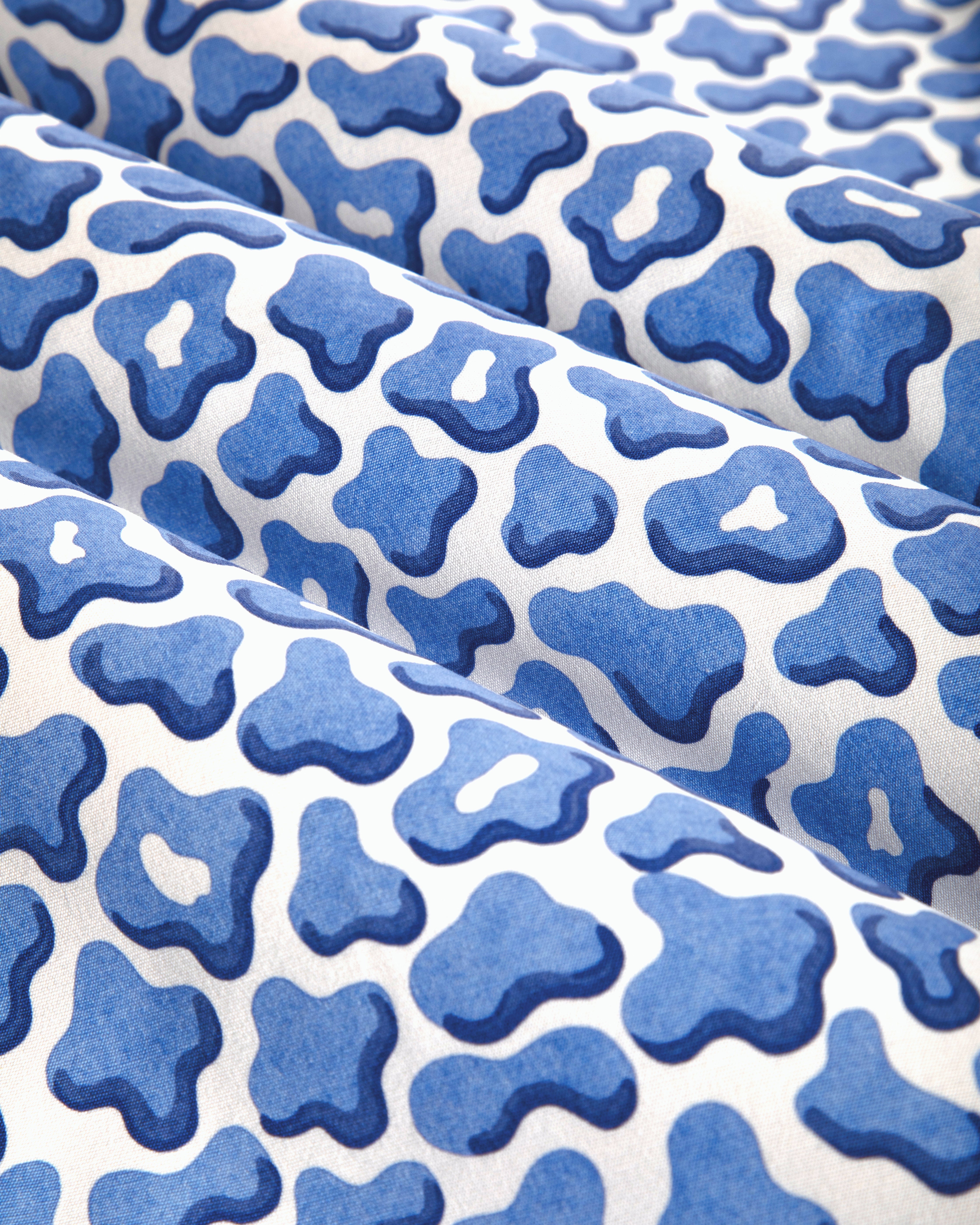 Guepard Print - Blue - Brunschwig & Fils Fabric