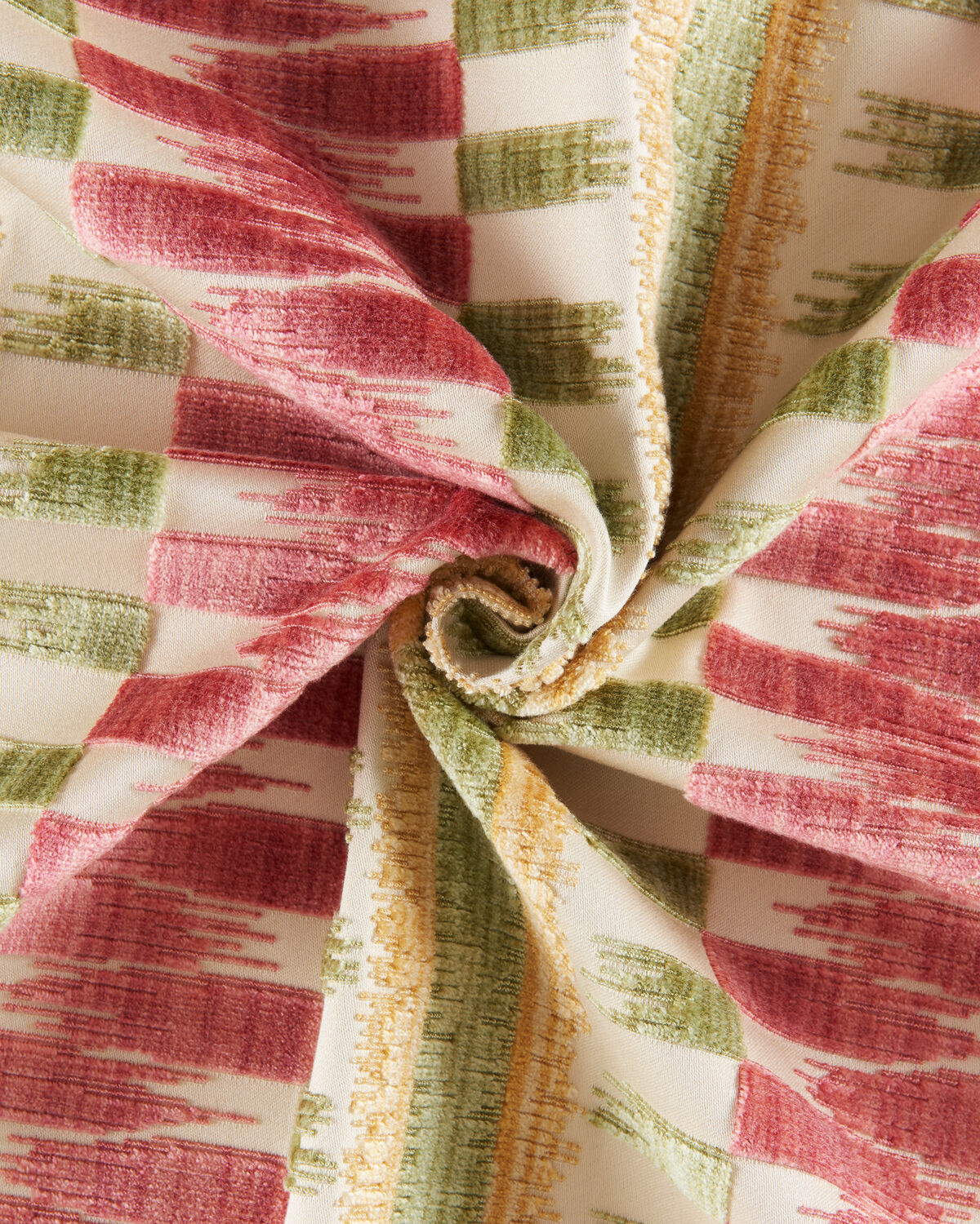 Flamme Velvet - Spring - Brunschwig & Fils Fabric