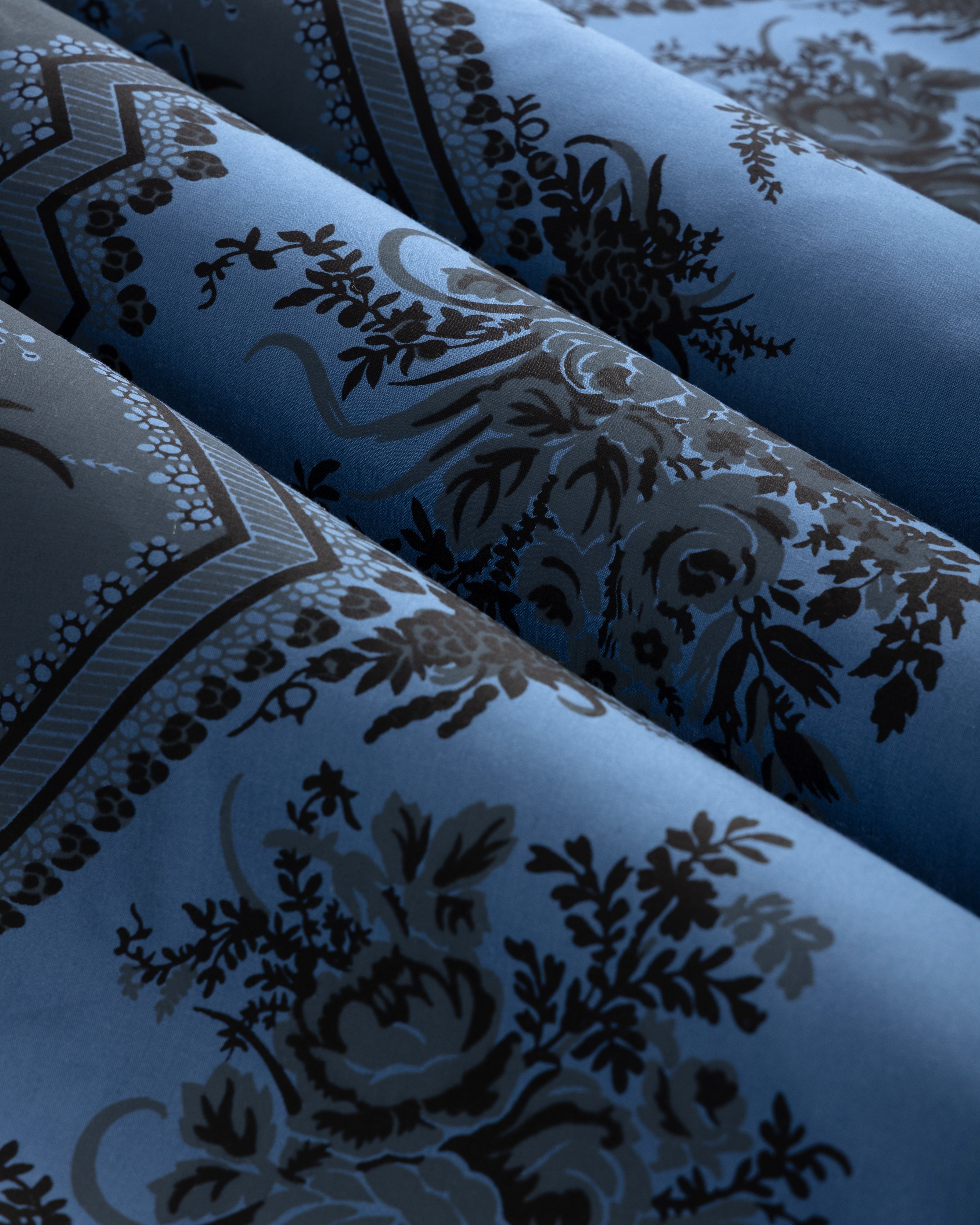 Coppelia Percale - Blue - Brunschwig & Fils Fabric