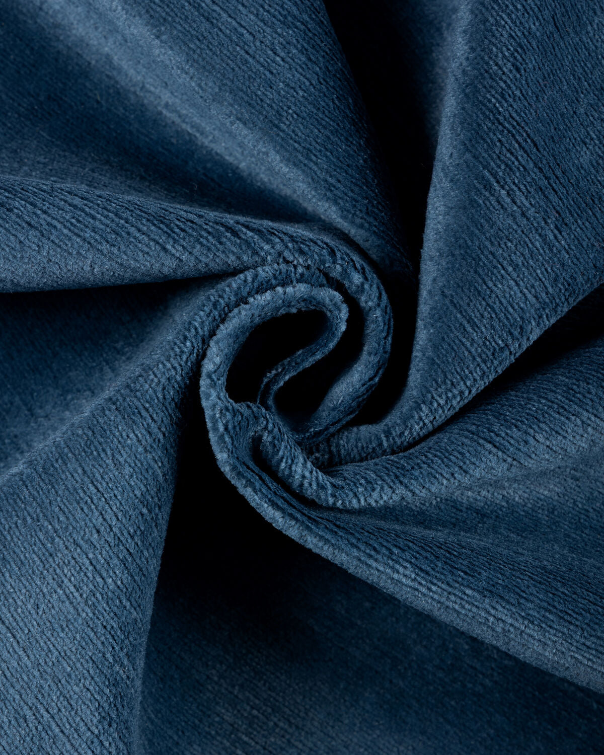 Cluny Velvet Linen - Navy - Brunschwig & Fils Fabric