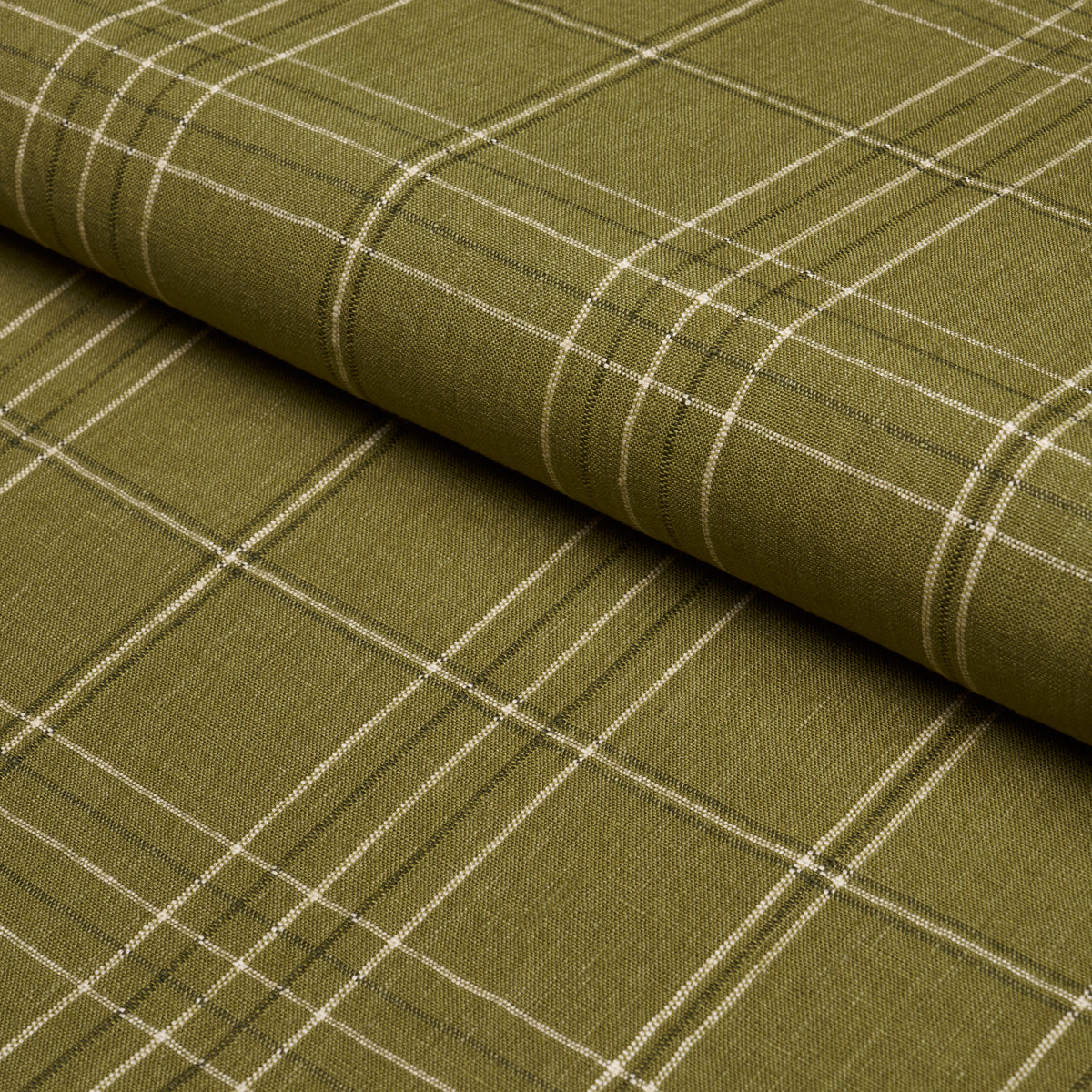 NILS-PLAID-LINEN-GRASS-SCHUMACHER-80303 - Schumacher Fabric