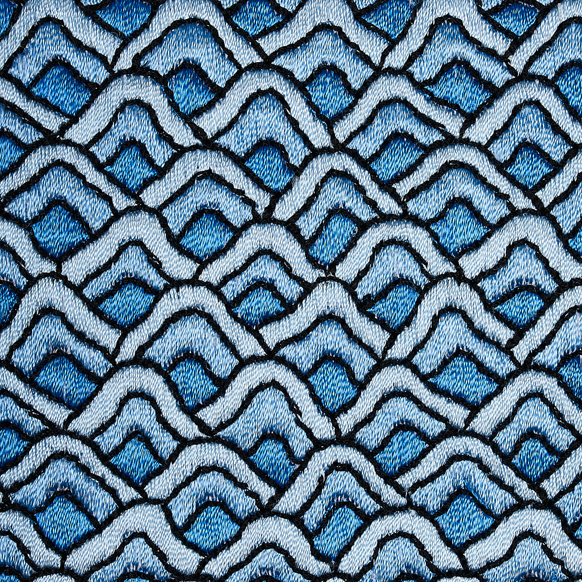 SUNRISE-EMBROIDERY-TAPE-BLUES-SCHUMACHER-80893 - Schumacher Trim