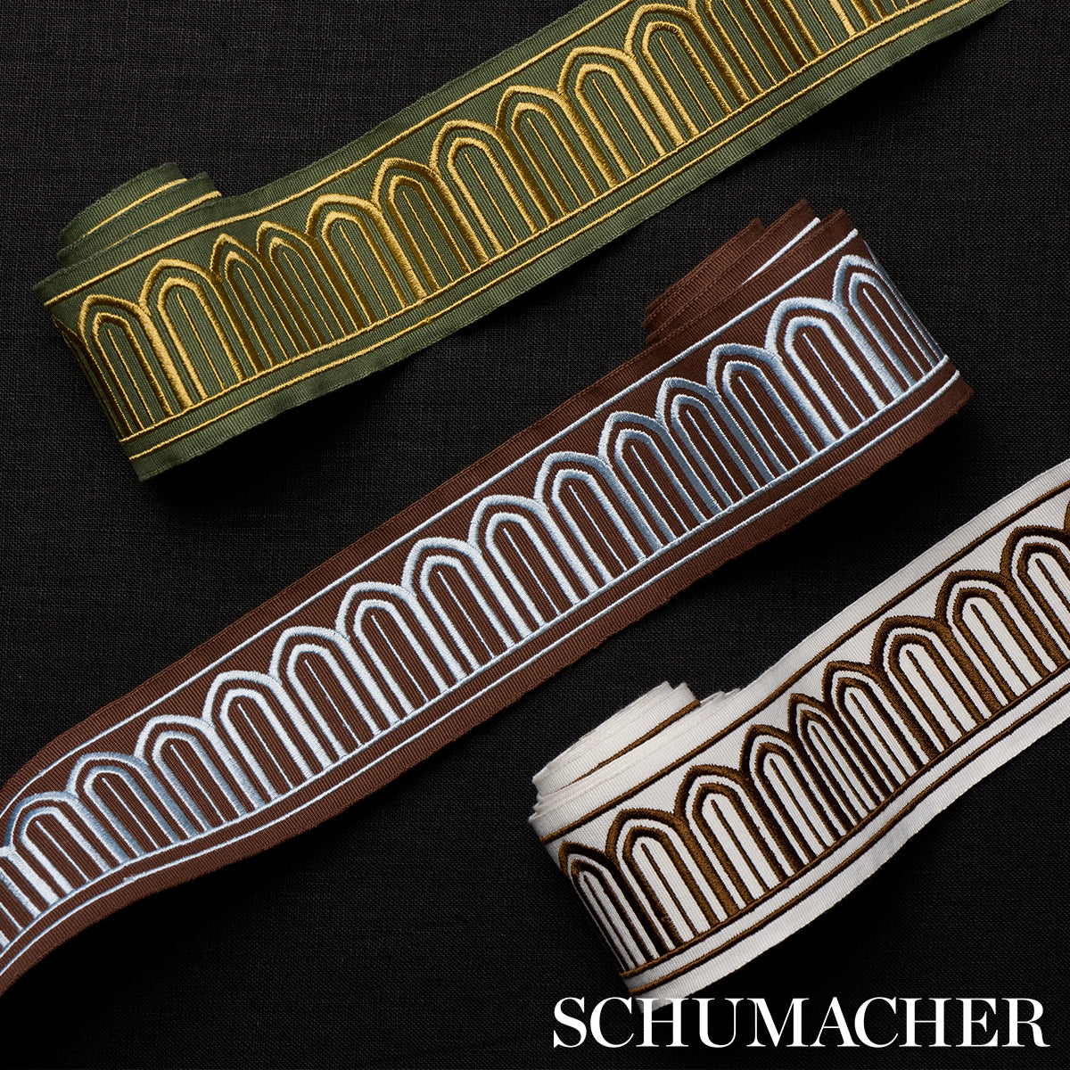 ARCHES-EMBROIDERED-TAPE-MEDIUM-OLIVE-SCHUMACHER-81152 - Schumacher Trim