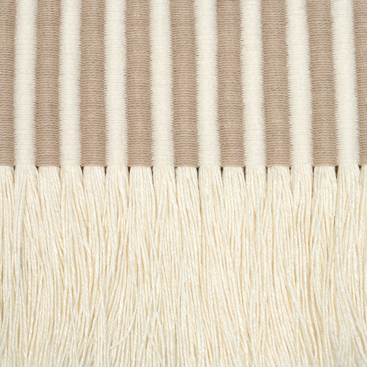 GRAPHIC-FRINGE-IVORY-SCHUMACHER-81210 - Schumacher Trim