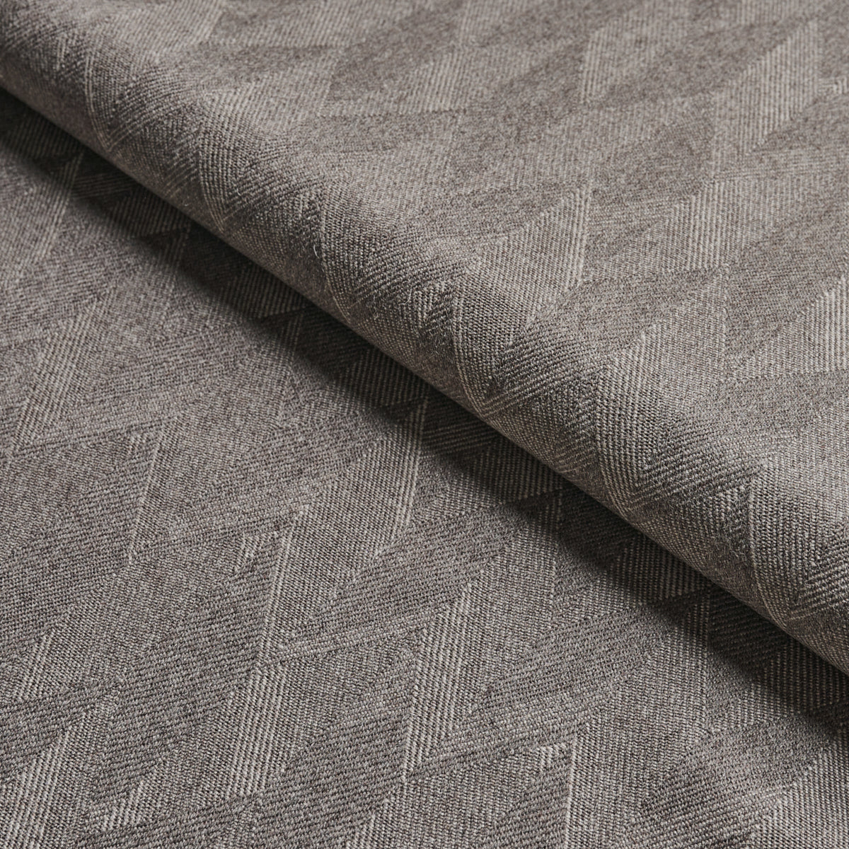 EZRA-WOOL-BASALT-SCHUMACHER-81932 - Schumacher Tela