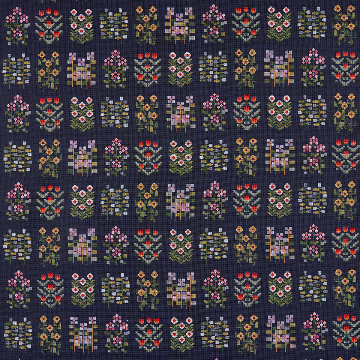 ANNIKA-FLORAL-TAPESTRY-MULTI-ON-NAVY-SCHUMACHER-81971 - Schumacher Fabric