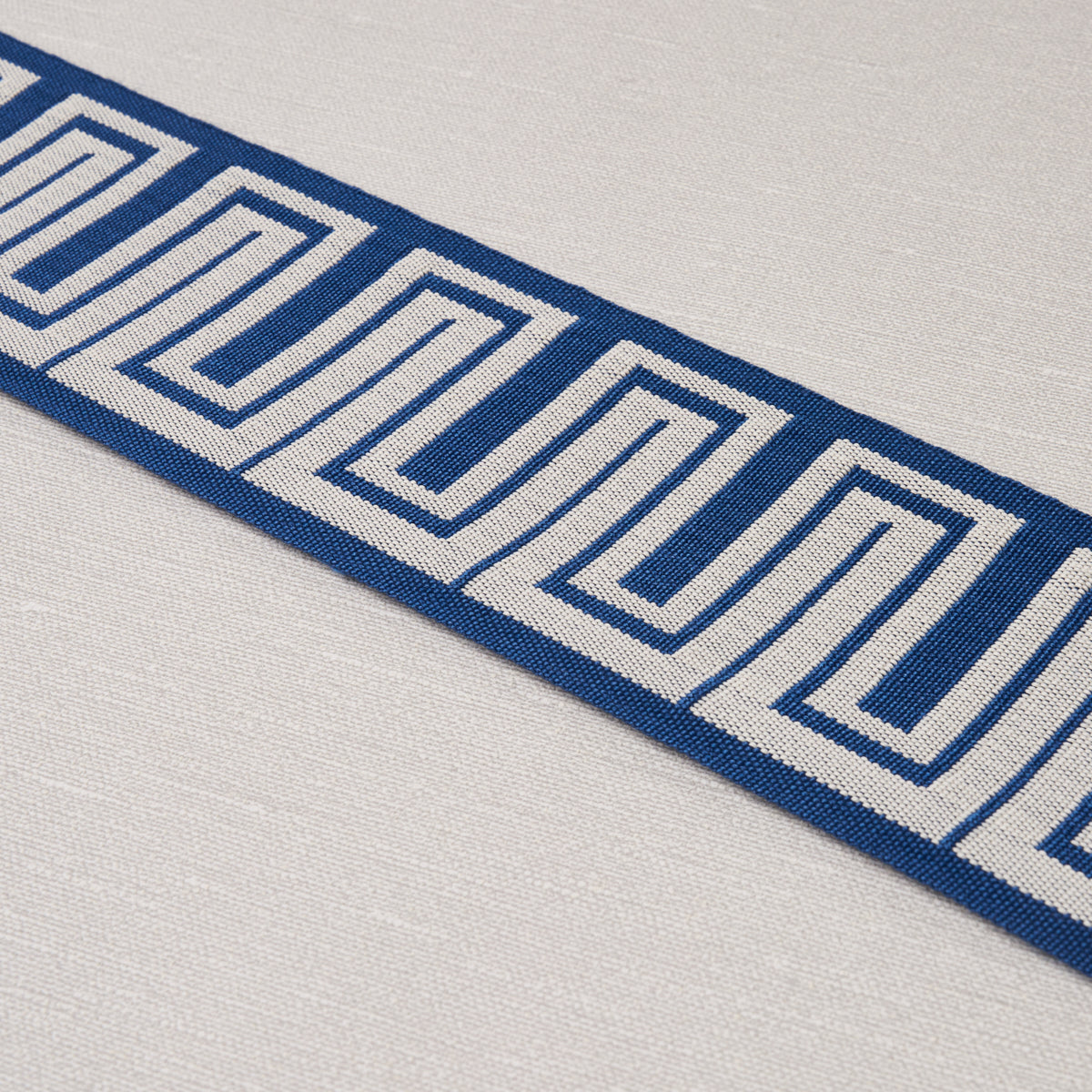 ZEUS-INDOOR-OUTDOOR-TAPE-NAVY-SCHUMACHER-82443 - Schumacher Trim