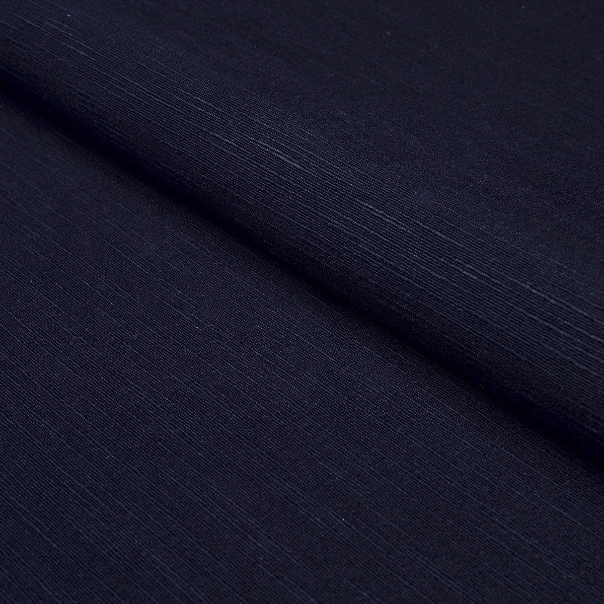 ANNABEL-COTTON-NAVY-SCHUMACHER-82562 - Schumacher Fabric