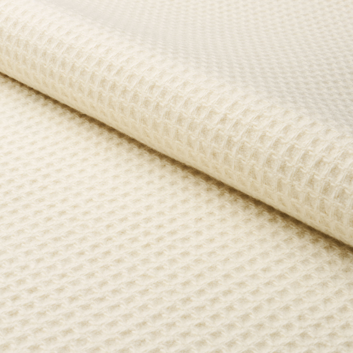WALDEN-WOOL-TEXTURE-IVORY-SCHUMACHER-82641 - Schumacher Fabric