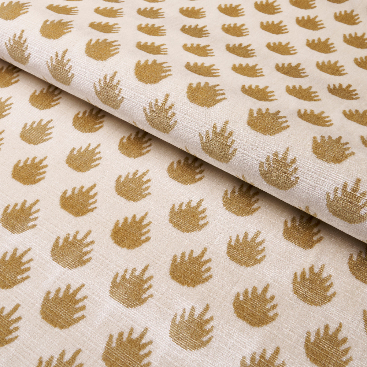 CORONATION-VELVET-CAMEL-SCHUMACHER-82981 - Schumacher Fabric