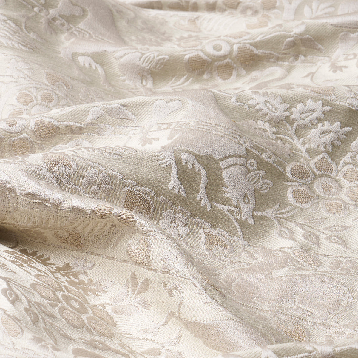 ANIMALI-STONE-SCHUMACHER-83121 - Schumacher Fabric