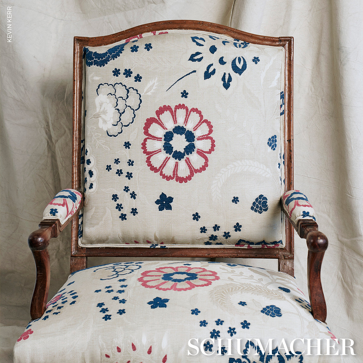 ALESSIA-FLORAL-PARCHMENT-SCHUMACHER-83130 - Schumacher Fabric