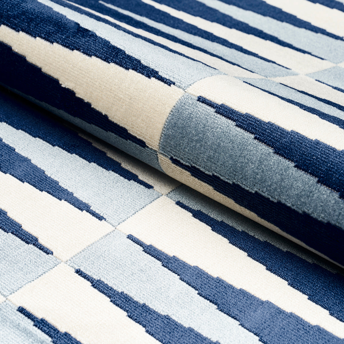 BACKGAMMON-CUT-VELVET-BLUE-SCHUMACHER-83200 - Schumacher Fabric