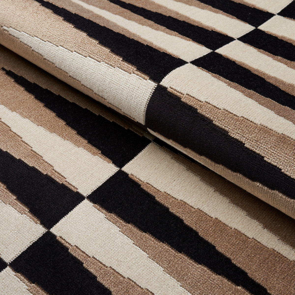 BACKGAMMON-CUT-VELVET-NEUTRAL-SCHUMACHER-83201 - Schumacher Fabric