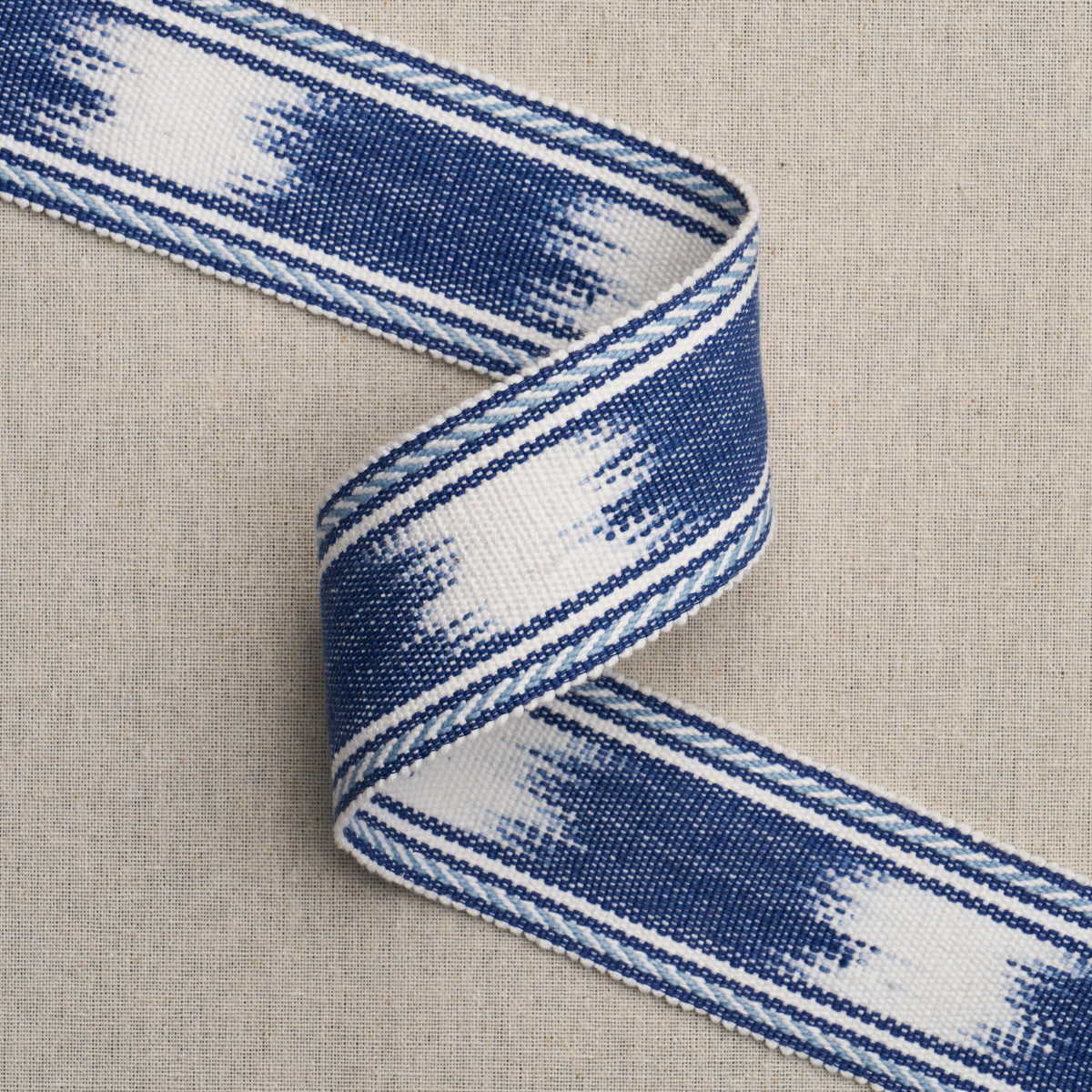 BANYAN-TAPE-NARROW-BLUE-SCHUMACHER-83240 - Schumacher Trim
