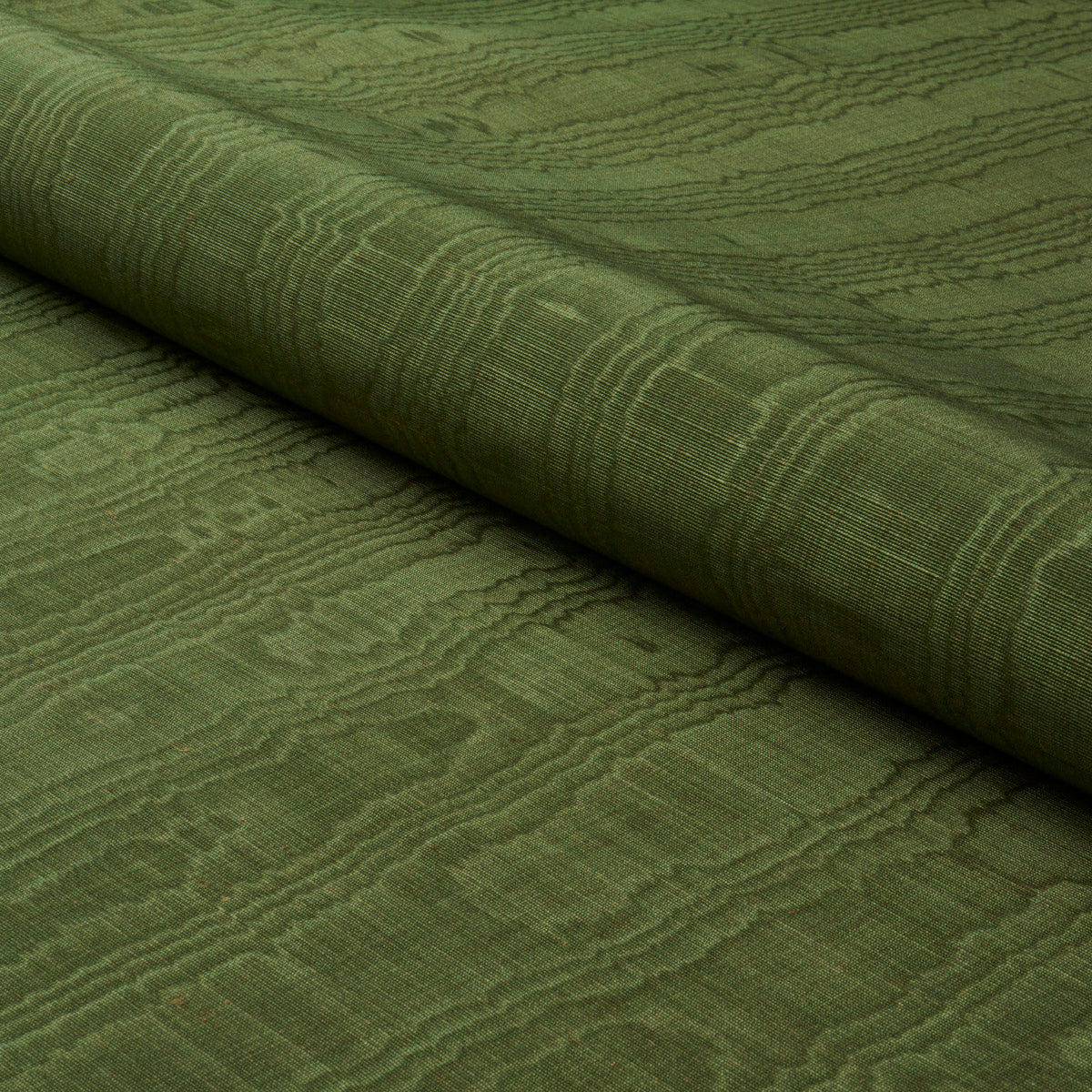 BEAU-COTTON-LINEN-MOIRE-OLIVE-SCHUMACHER-83253 - Schumacher Fabric