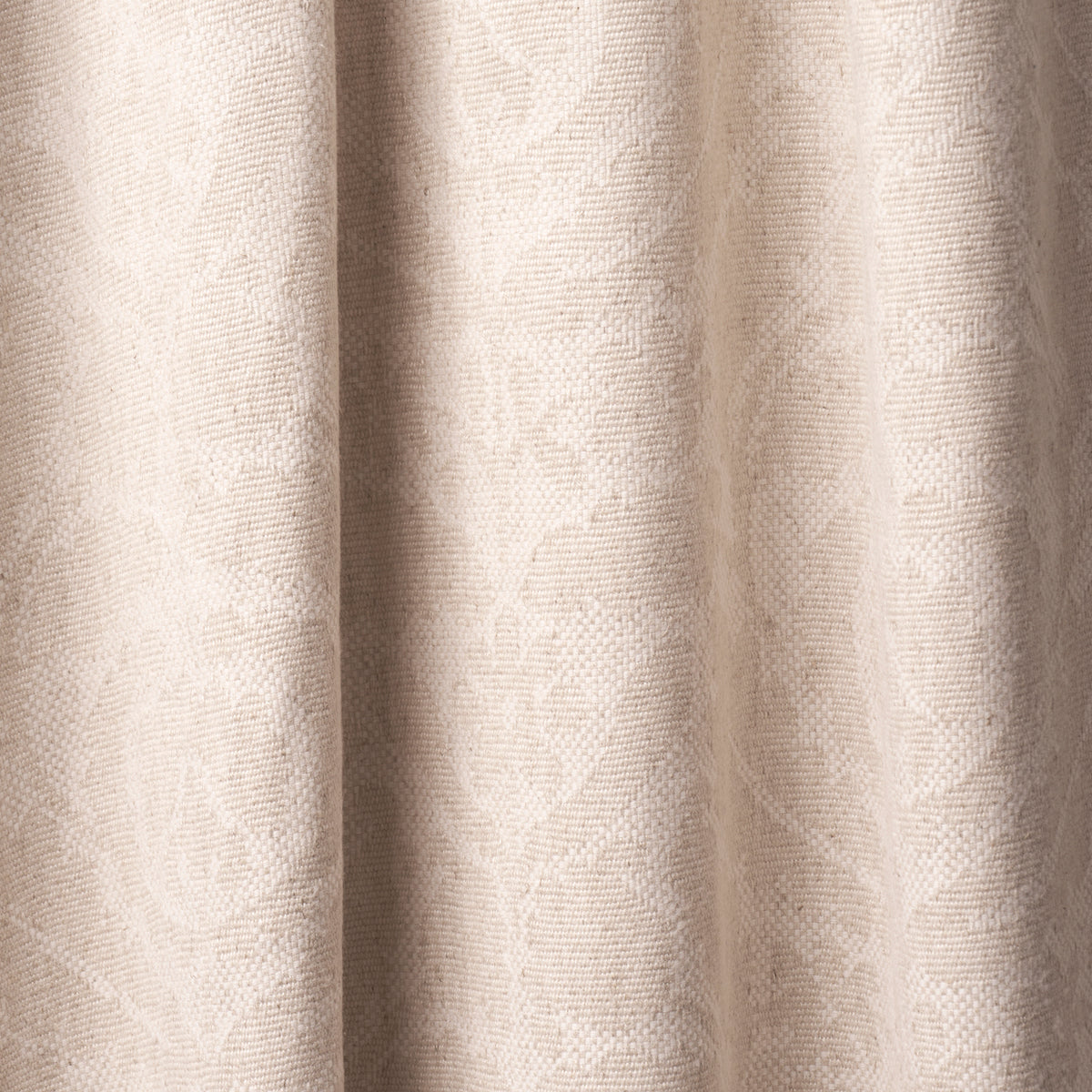 FLORA-CASHMERE-DAMASK-NATURAL-SCHUMACHER-83320 - Schumacher Fabric