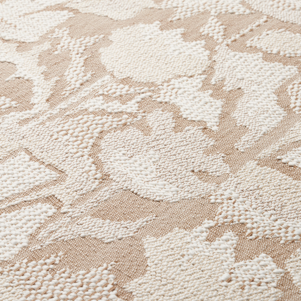 WILD-FLOWER-BARLEY-SCHUMACHER-83450 - Schumacher Fabric