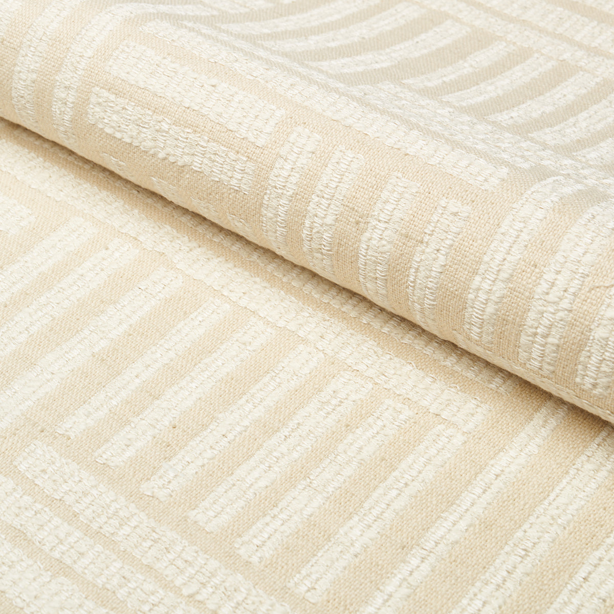 ELBERT-BIRCH-SCHUMACHER-83470 - Schumacher Tela
