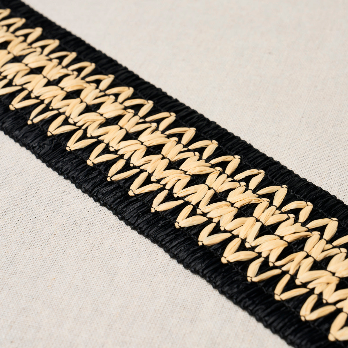 RAPHIINAE-TAPE-BLACK-SCHUMACHER-83551 - Schumacher Recortar