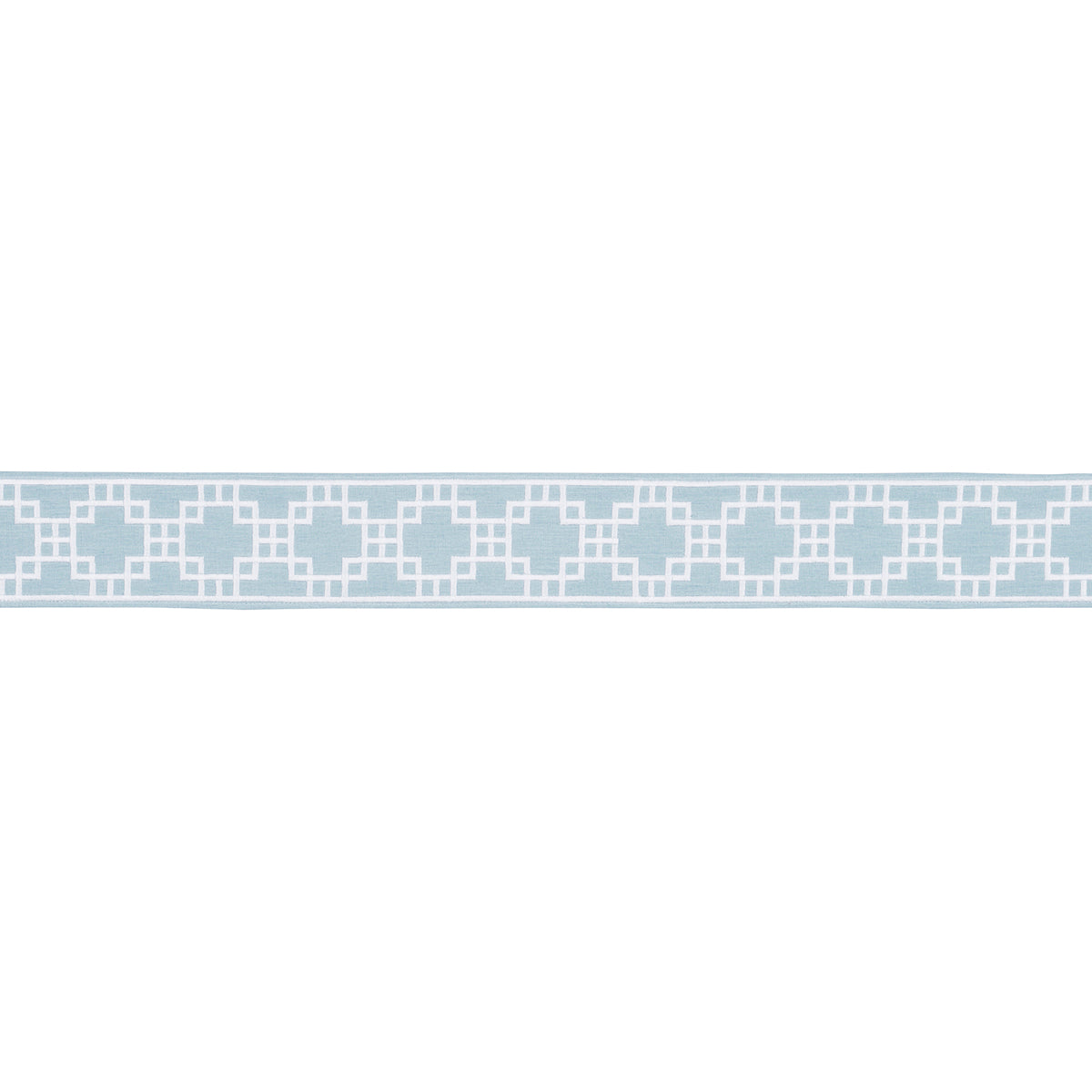 SQUARED-AWAY-TRELLIS-TAPE-SKY-SCHUMACHER-83591 - Schumacher Recortar