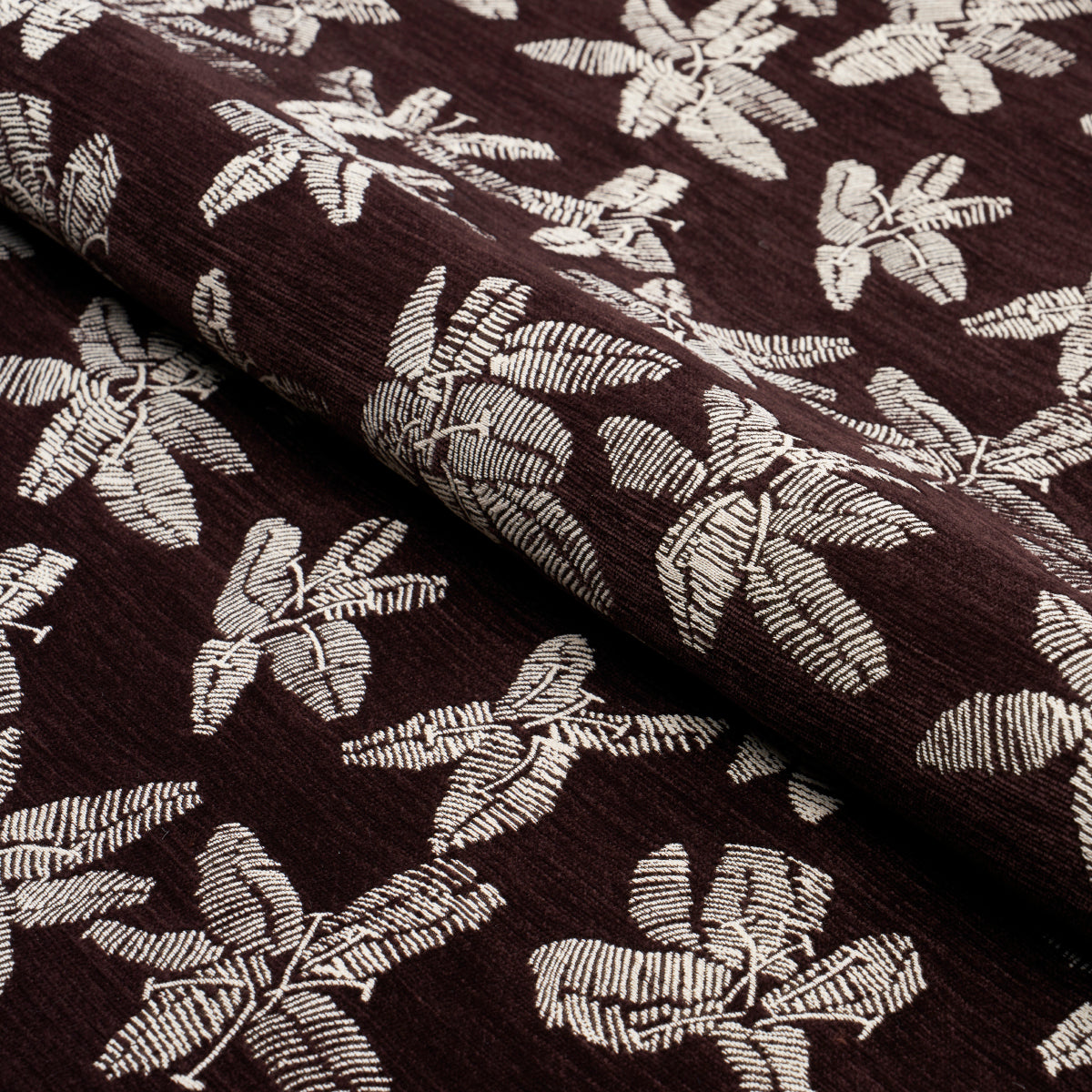 HIBISCUS-PLUM-SCHUMACHER-83811 - Schumacher Fabric