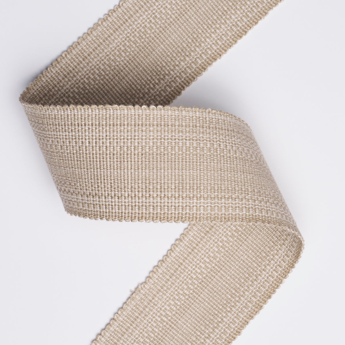 COTTON-STRI-TAPE-WIDE-SAND-SCHUMACHER-83961 - Schumacher Trim