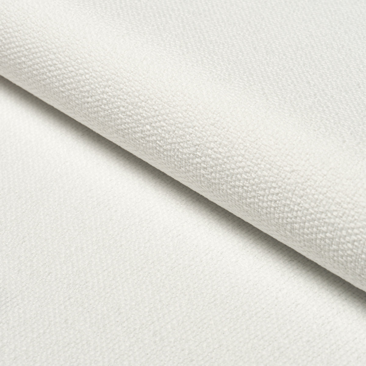 GUS-INDOOR-OUTDOOR-WHITE-SCHUMACHER-84347 - Schumacher Tela
