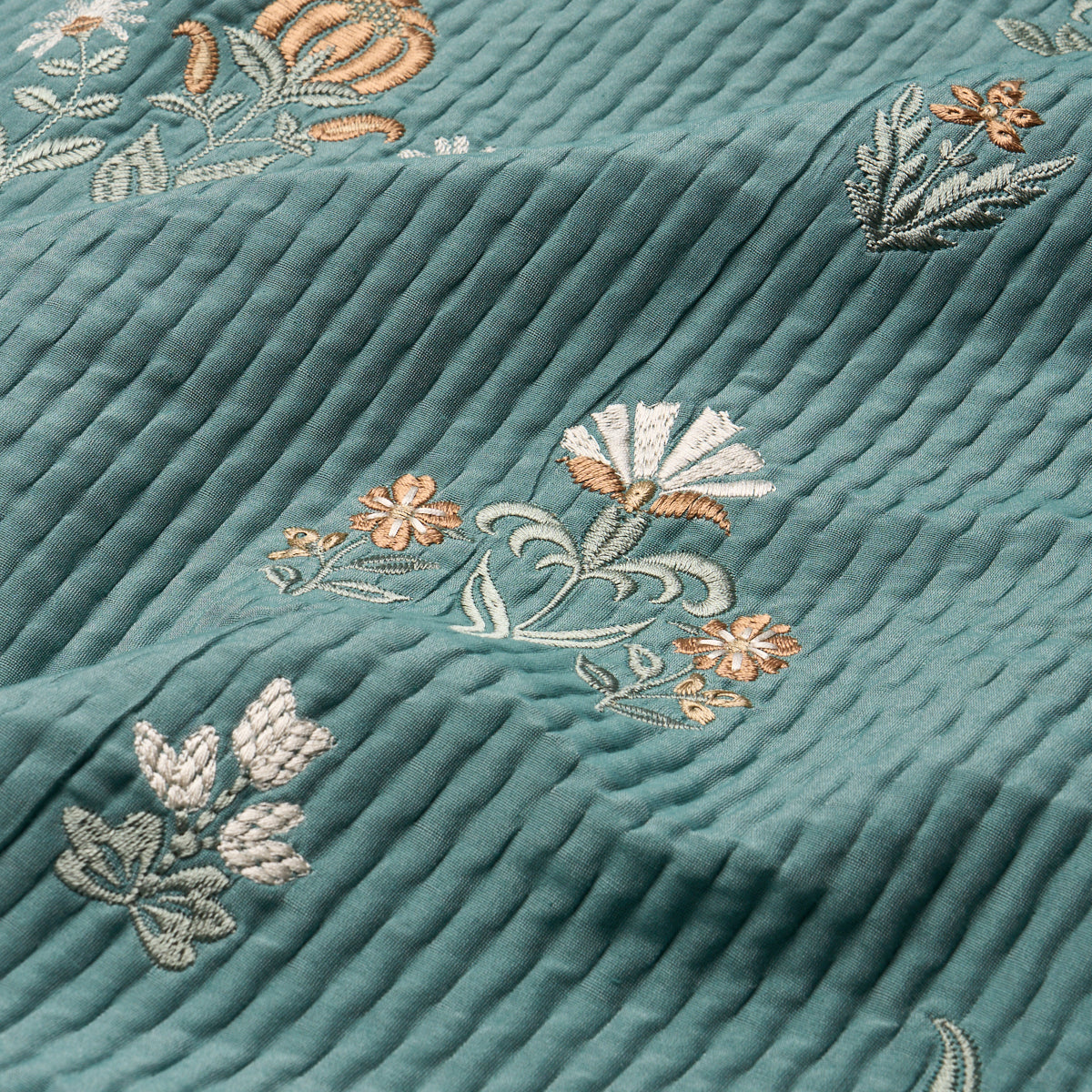 ELMSLIE-EMBROIDERY-TEAL-SCHUMACHER-84370 - Schumacher Fabric