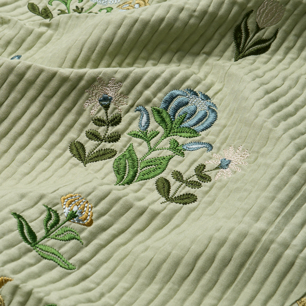 ELMSLIE-EMBROIDERY-LEAF-SCHUMACHER-84371 - Schumacher Tela