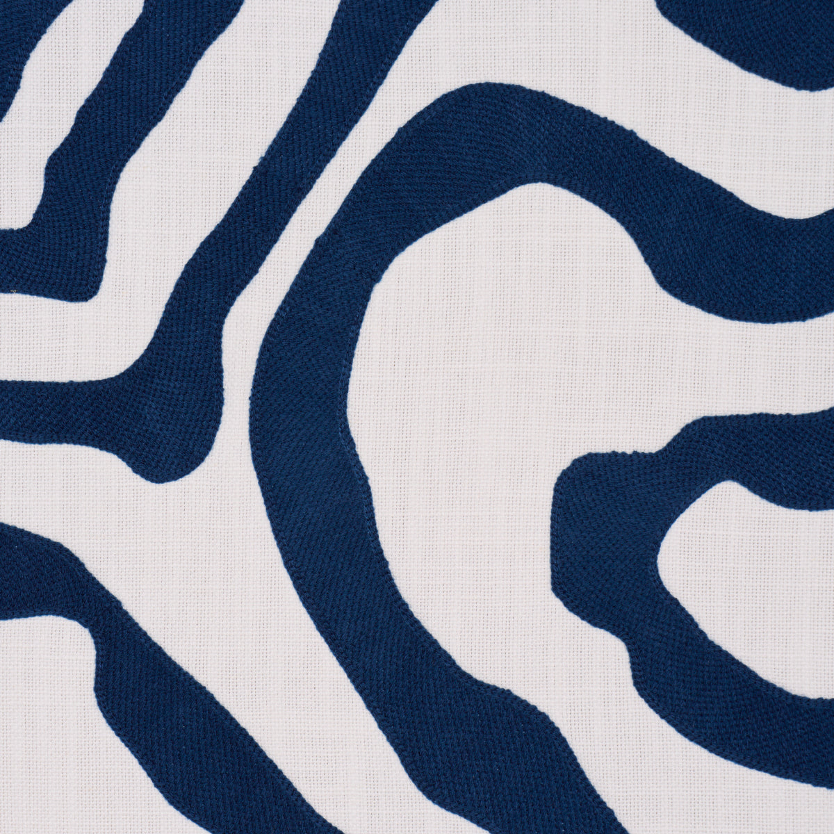 DEFEO-EMBROIDERY-INDIGO-SCHUMACHER-84432 - Schumacher Tela