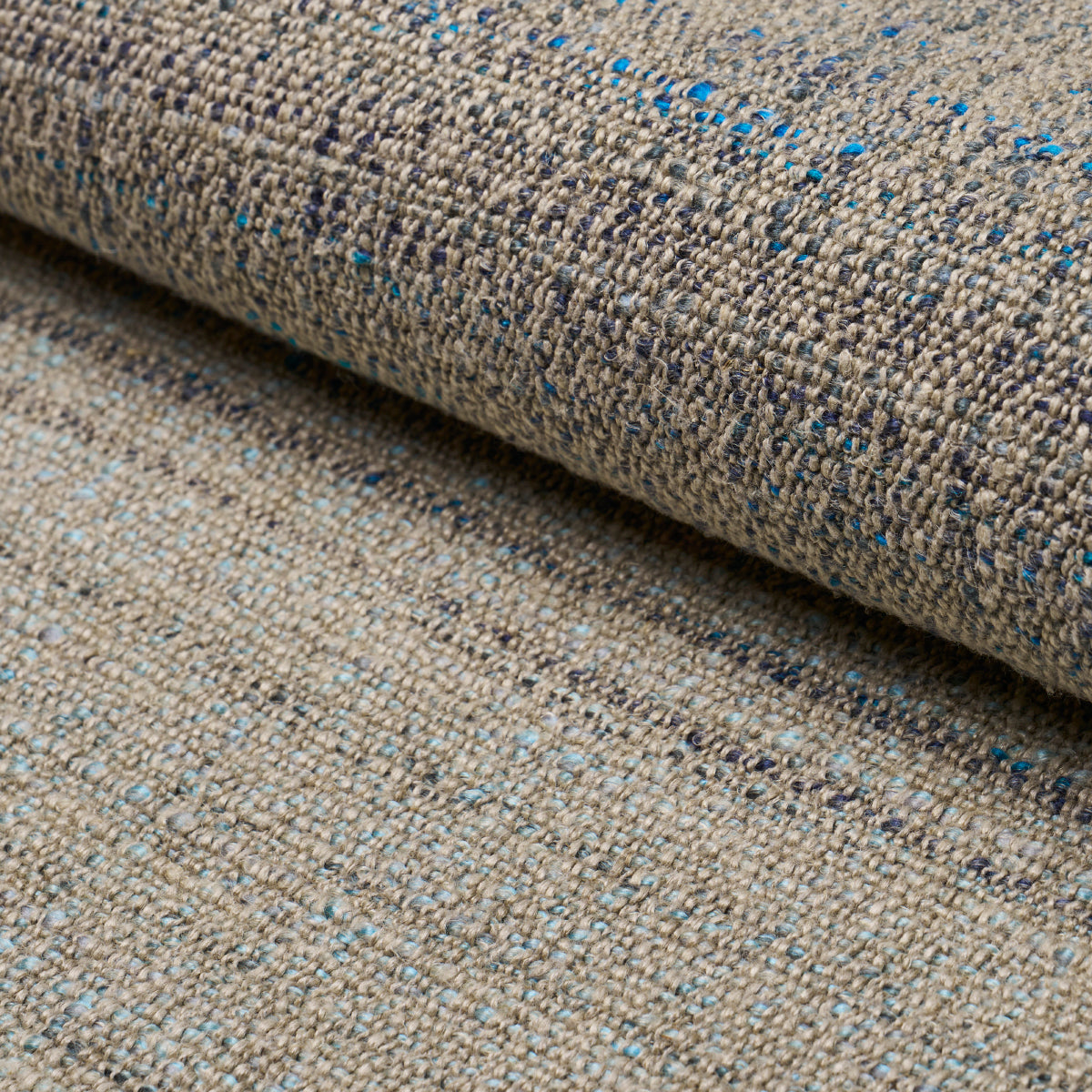 LIORA-LINEN-OMBR-AZURE-SCHUMACHER-84461 - Schumacher Fabric