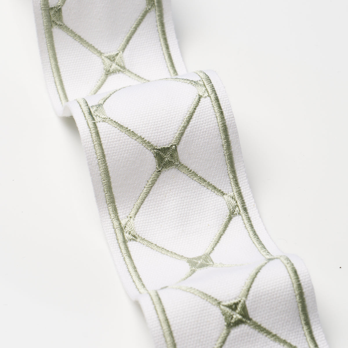 PARISIAN-BAMBOO-CELADON-SCHUMACHER-84601 - Schumacher Trim