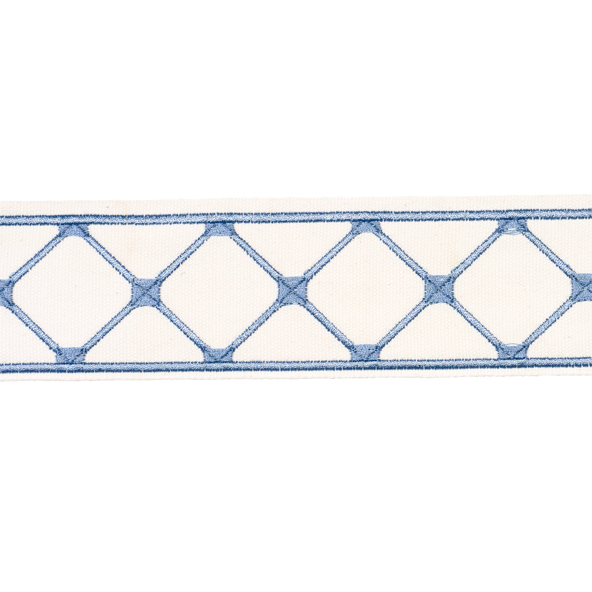 PARISIAN-BAMBOO-PORCELAIN-SCHUMACHER-84602 - Schumacher Trim