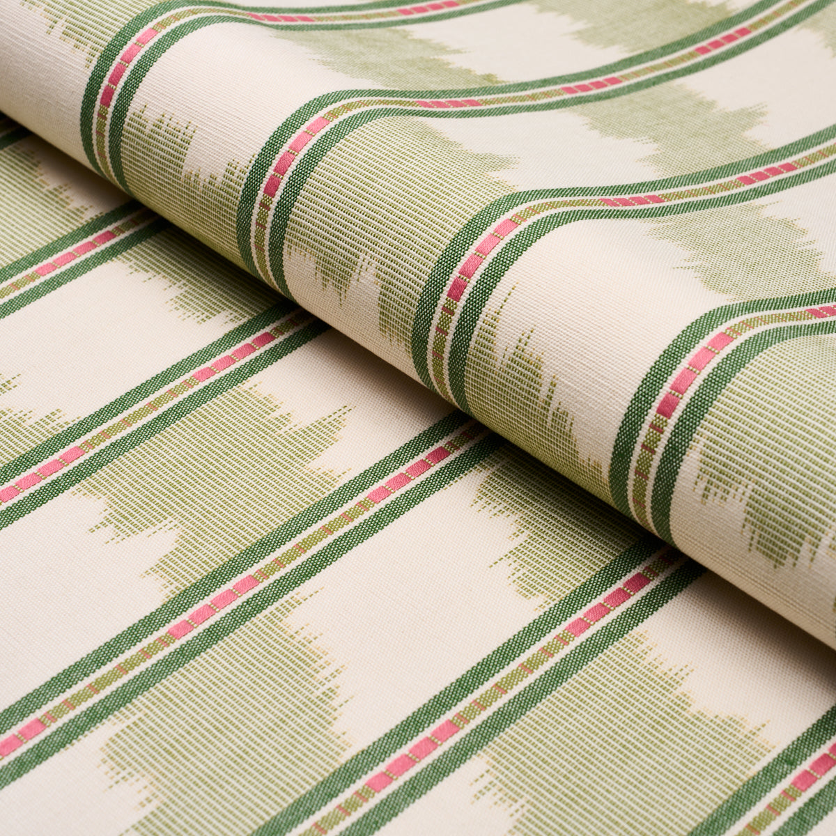 FAYE-IKAT-LEAF-SCHUMACHER-84711 - Schumacher Fabric