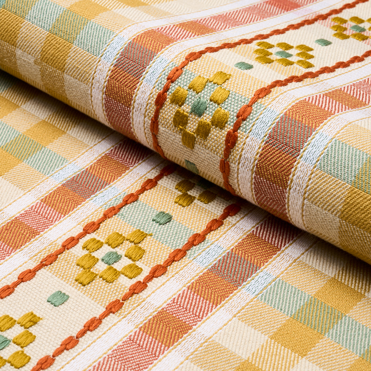 HUTTON-HAND-WOVEN-CHECK-OCHRE-SCHUMACHER-84732 - Schumacher Tela