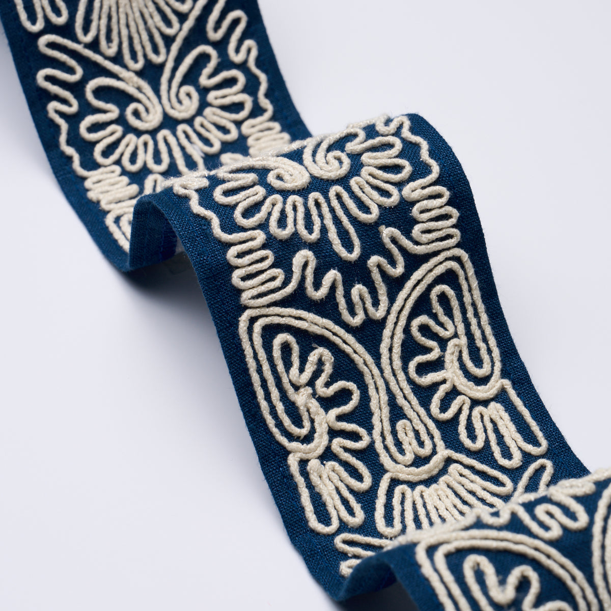 NICO-TAPE-INDIGO-SCHUMACHER-84762 - Schumacher Recortar